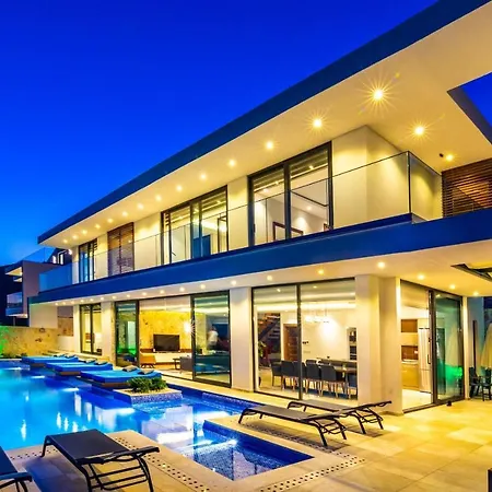 Cornelia - Kalkan Villa Kas